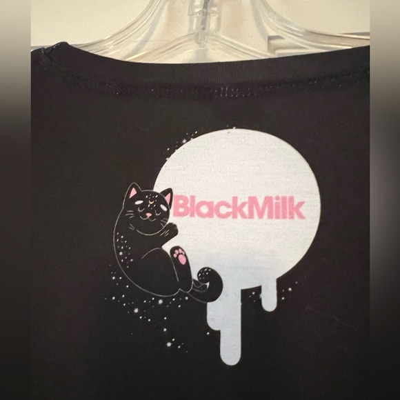 BlackMilk Yin Yang Cat Oversized Long Sleeve BFT (Boyfriend Fit Tee) - Picture 5 of 11